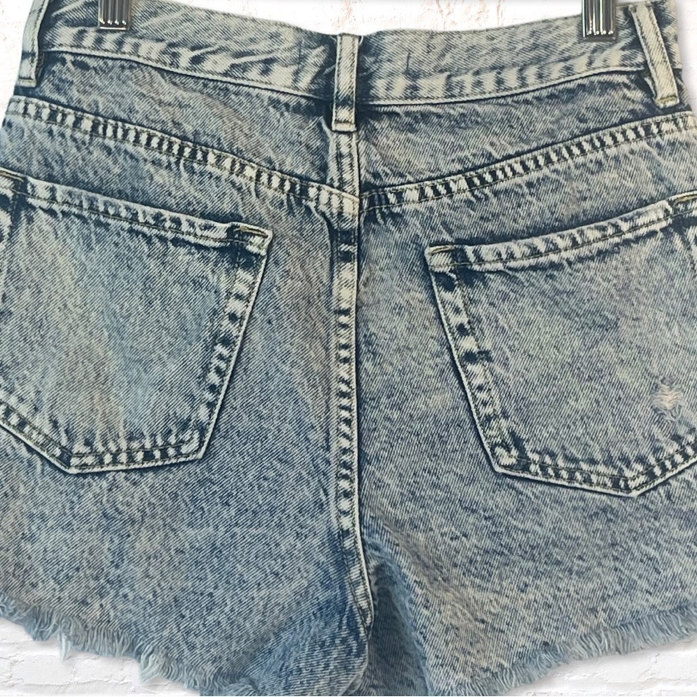 🎁 3 for $30 PacSun Acid Wash Ultra High Waisted Vintage Denim Shorts Size 26 - Picture 7 of 10